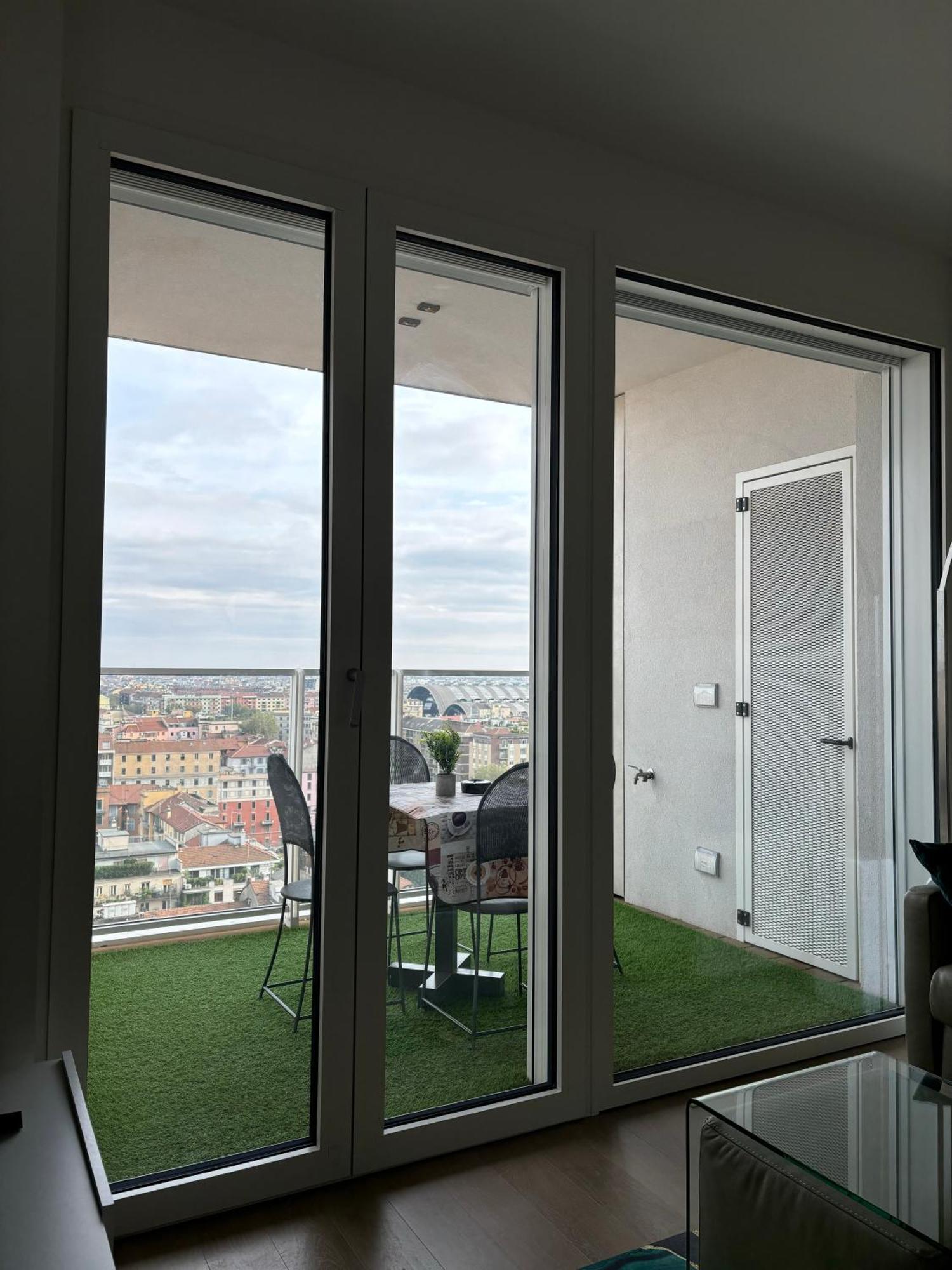 Torre Milano Skyview Suite Gym Pool & Rooftop Eksteriør billede